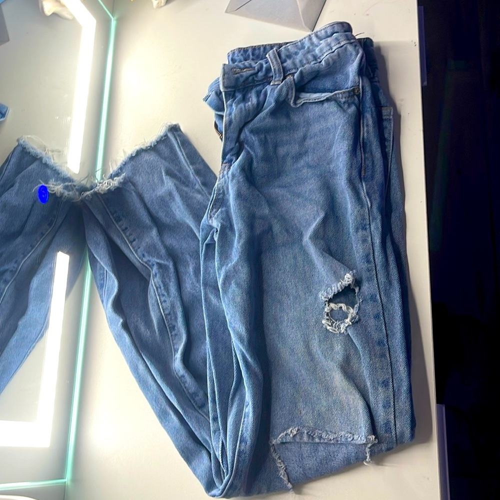 blue medium wash tillys jeans. size girls 14, wide leg. RSQ